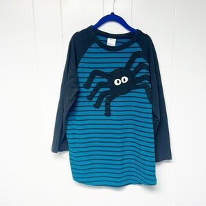 Hanna Andersson Blue and Black Long Sleeve Tee with Spider Design 12 (Kids)